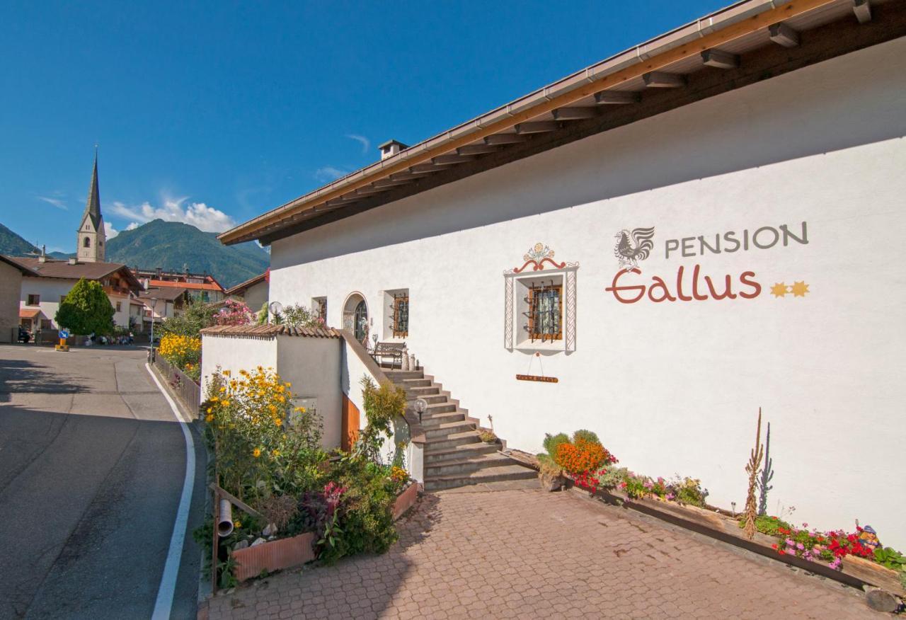 Pension Gallus Latsch Buitenkant foto